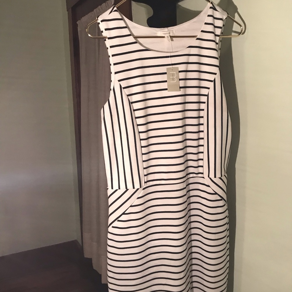 Maurice’s dress Large